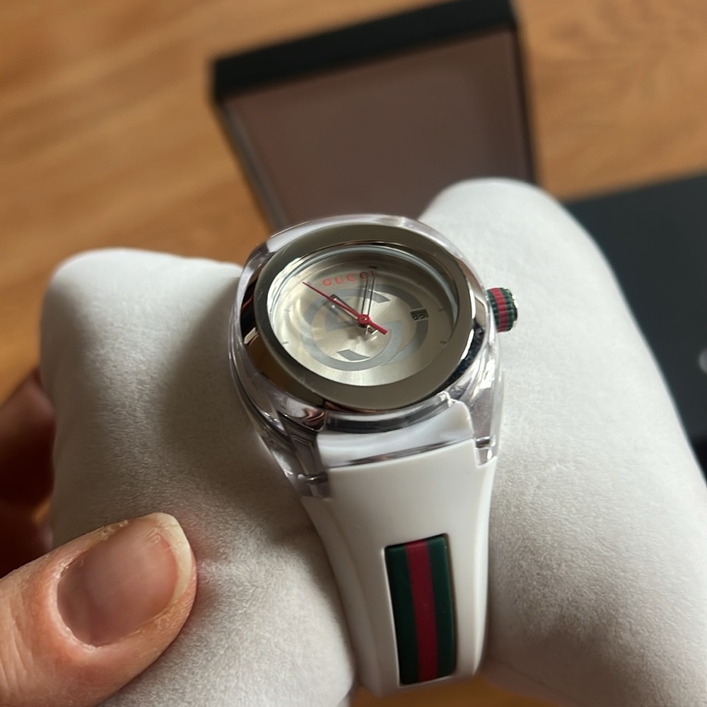 Gucci sport watch - Picture 4 of 8